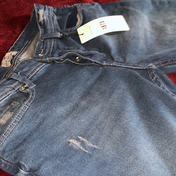 Jeans - Picture 4 of 8